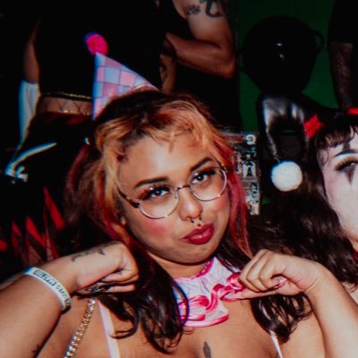 _GoreWh0re's profile picture. 🏳️‍🌈🇵🇭♋️//#blacklivesmatter #greenwitch #adoptdontshop #supportsexworkers//