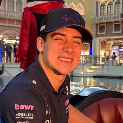 63spistoncup's profile picture. entrenando pokemónes con max verstappen