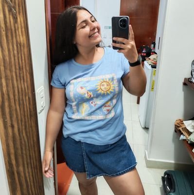 Luuuher's profile picture. 25 años- Capricornio- insta:luuu_hernandez

💊💉