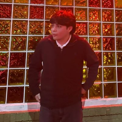 helloitsroland's profile picture. 