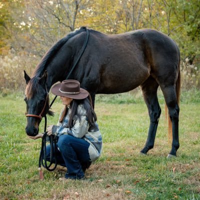HeatherPar81917's profile picture. Thoroughbred lover, advocate, and owner.