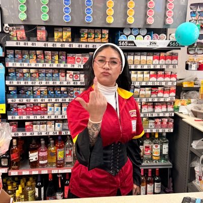 SorMarihuapa's profile picture. Santa Patrona de los Marihuanos, Conductora #LaPirinolaNigth #Abotargada #EchandoPorro sígueme en #YouTube