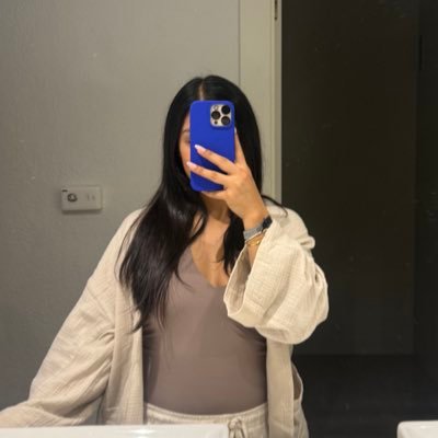 man_see_yuhhh__'s profile picture. always be ready to say goodbye to anything ✨