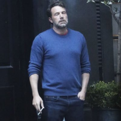 cmon_cents_'s profile picture. most of the world has gone crazy