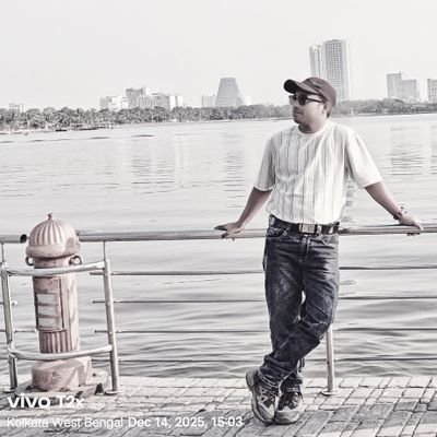 madigvqz's profile picture. Am student