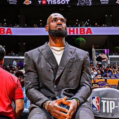 olumanababio's profile picture. 