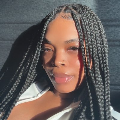 n_iquee_'s profile picture. 