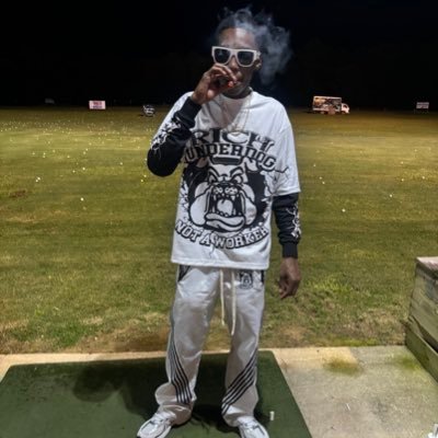 YGKirk1's profile picture. MONEY 💰 POWER 🏚️ RESPECT 🅿️