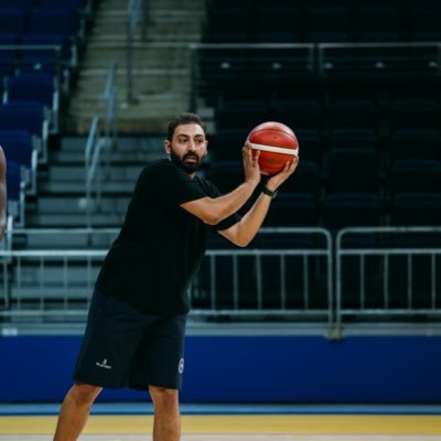 Hanerns's profile picture. Coach / #TeamFastmodel 💻🏀