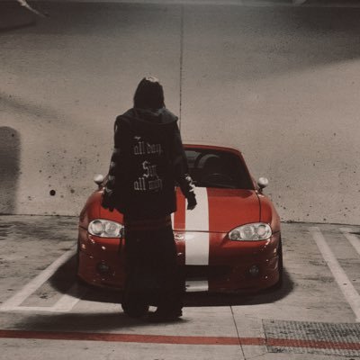 liltittymekanik's profile picture. semi professional race car driver • youtube certified master auto technicians• 18+ content creator• “i reverse in cursive”