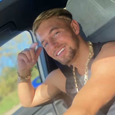 itscolesmith0's profile picture. Gypsy lad | Real Time & Online | Straight | Irish 🇮🇪 | Size 12 Feet | PayPal/Throne or Amazon GC