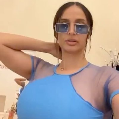 evansangelina19's profile picture. How are you doing today everyone