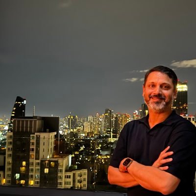 thefullmohanty's profile picture. Ad man. Quizzer. Book hoarder. Punster. Sneakerhead. Closet poet. Dogfather.