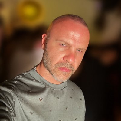 LoveUngu7's profile picture. Doktoralı bir mali müşavir ve borsacı. Şirketi değil, fiyatı alır satar. Bilinçaltıyla düşünür. Sürekli gelişime inanır.

#Borsa #BİST