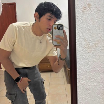 kikejim_'s profile picture. 25 años siendo Libra ♎︎. 𓆩𝟠𝟠𝟠𓆪