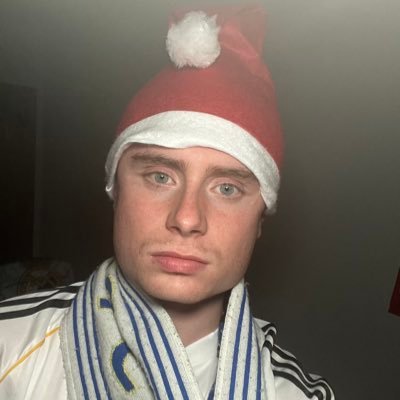 mariomdp7's profile picture. ⚪️ Madridista a mi manera ✝️ Mi canal de YouTube ⬇️👇🏻