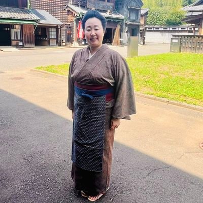 TakizawaMegumi's profile picture. ☆劇団 THE SHAMPOO HAT、 ケイエムシネマ企画 所属。芝居をしています。 ☆下北沢でメキシコ料理の店『テピート』を母と共にしています。  ☆祖母の代から表千家の茶道をしていました(過去形😅)。☆二昔前はフィギュアスケートの選手をしてました。(めちゃくちゃ過去の話)