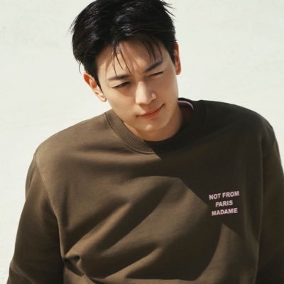 dadaflames's profile picture. possessive bf.