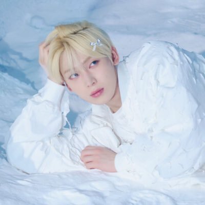 sunwnhean's profile picture. ₊⊹⁀➴ 🛒bns • mostly #선우 .° ༘🎧⋆🖇₊˚ෆ • 030125 .☘︎ ݁˖ multi ‧₊ ᵎᵎ ˚✮