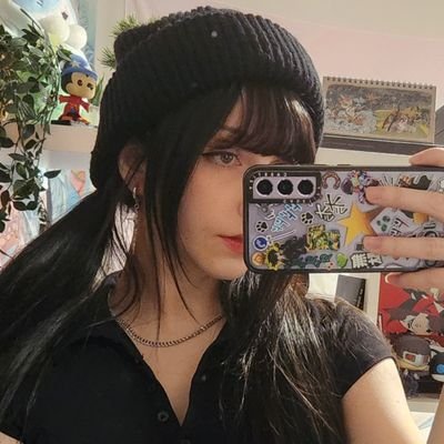 LeikoLoL's profile picture. yippieeeeeeee