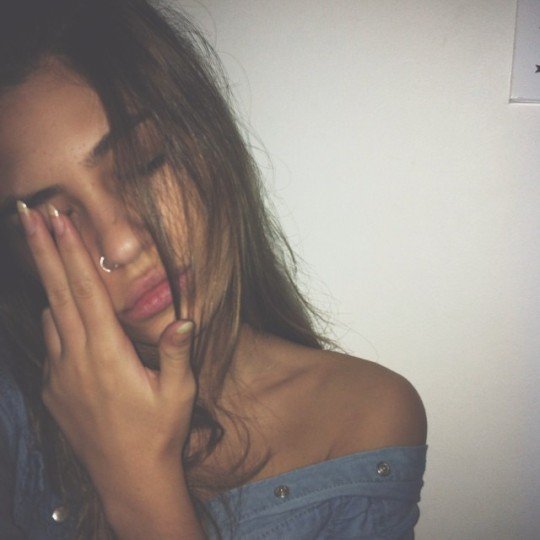 qgerardo_3_2's profile picture. but a million miles away, a million miles away