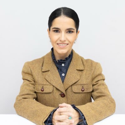 Angela_Casals's profile picture. Profª.Dra.Derecho Penal y Penitenciario (UNED)-Violinista profesional