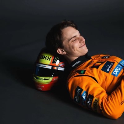 sunbggukts7's profile picture. But too young, too dumb to know things like love...