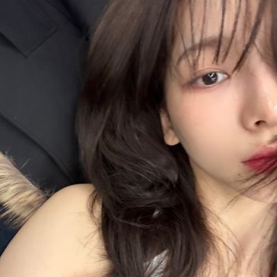 moonriinbluu's profile picture. wml