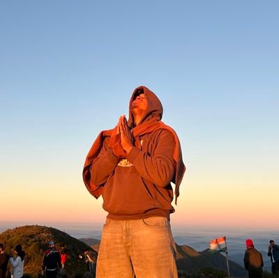 VarunTamo's profile picture. Selflessness!