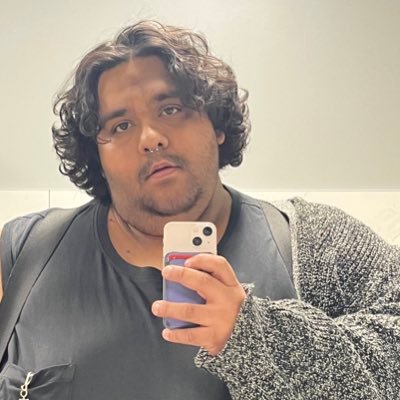 antifasuperslut's profile picture. school of hard knockers