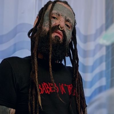 DamienDK_UK's profile picture. vegan, tattoo artist, this is just a place where I share gay porn and d1cks and c0cks 😎🏳️‍🌈 follow @mauryDKxxxink for NSFW tattoos