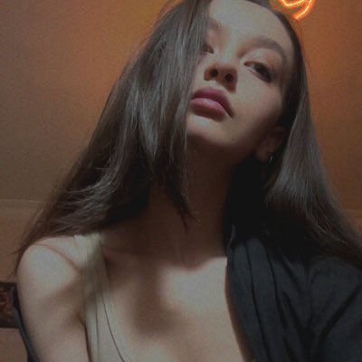 AclikSanatcisi3's profile picture. 