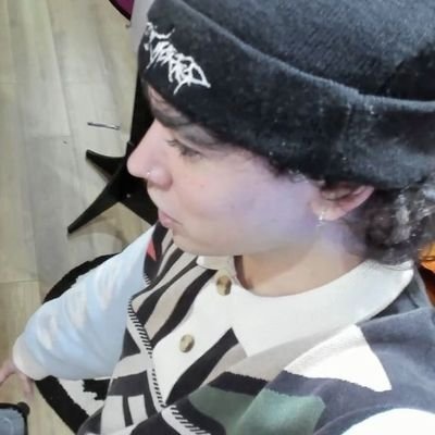 katsvbrina's profile picture. god bless even the mean girls