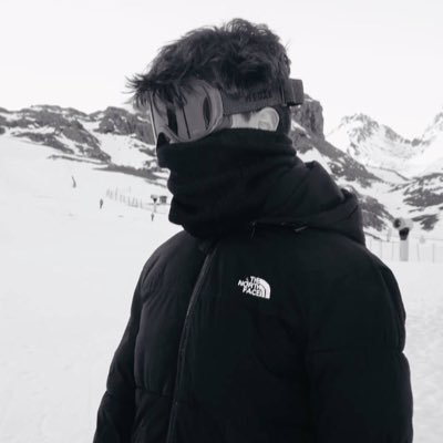 wli__95's profile picture. ﴿ وَتَوَكّل عَلَى اللّهِ وَكَفى بِاللّهِ وَكيلًا ﴾