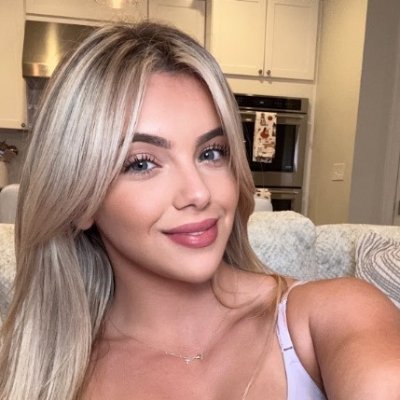 wifeygracieyxx's profile picture. your next favorite distraction 😘
Click for a suprise @gracieangelx