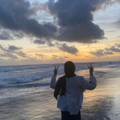 saturnflew's profile picture. @onyourxjaem pindah kesini