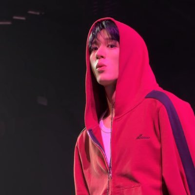 ayliejaem's profile picture. | 🎧ྀི♪⋆.✮ for nct & cortis | 18cm platform boots rent