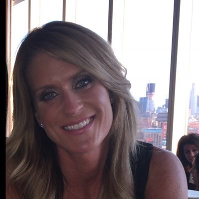 liftforsnacks's profile picture. i love college football • bodybuilder • peloton • RN • twin mom • boomer sooner