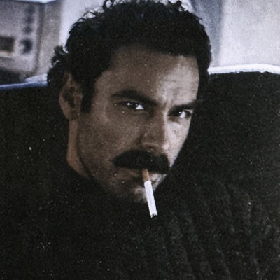 SINEAEVO's profile picture. ⠀⠀⠀⠀⠀⠀⠀⠀⠀⠀⠀buscando 𝒔𝒐𝒎𝒃𝒓𝒂𝒔 humanas 
⠀⠀⠀⠀⠀⠀⠀⠀⠀⠀⠀vi 𝒅𝒆𝒎𝒂𝒔𝒊𝒂𝒅𝒂𝒔 tragedias y aún
⠀⠀⠀⠀⠀⠀⠀⠀⠀⠀⠀sigo debiendo 𝒗𝒆𝒓𝒅𝒂𝒅𝒆𝒔.⠀