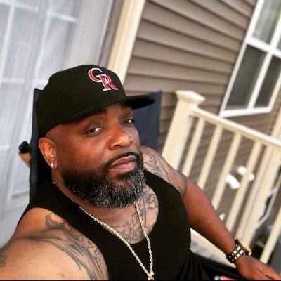 anthony_ja27912's profile picture. Boots on the ground, head in the clouds.