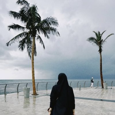 ietha0's profile picture. to the moon and back, remember ?