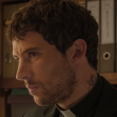 Versafunk's profile picture. Nel tempo libero (e non) ascolto musica e penso a Kendall roy