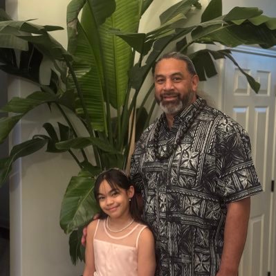 DLCoachLegi's profile picture. Defensive Line Coach