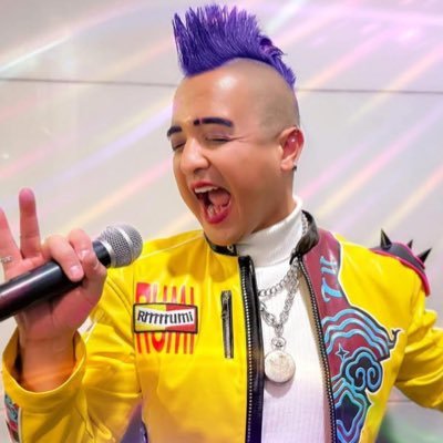 thecardsharp2's profile picture. :: Las Vegas :: SAG-AFTRA :: stunt performer, martial artist, tumbling, cosplay, bicycles & eskate :: pansexual, non-binary, they/them 🏳️‍⚧️ #freePalestine