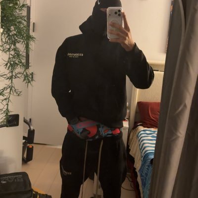 im_patricknyc's profile picture. I’m straight curious guy 💙