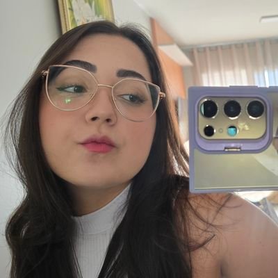 gyufolk's profile picture. oiii esposa do yeonjun falando