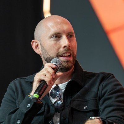 BTTCGandal's profile picture. I'll help you turn your business into a monopoly using your personal brand • Sold my offline biz to get into online biz • Business | Personal Branding | Bitcoin