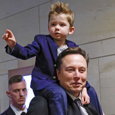 PrivateChatt_12's profile picture. 