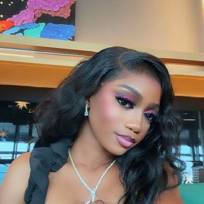 ade_wunmieee's profile picture. 