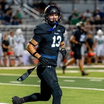 bwoods1019's profile picture. 6’3 200 ILB 26’                            903-720-5757